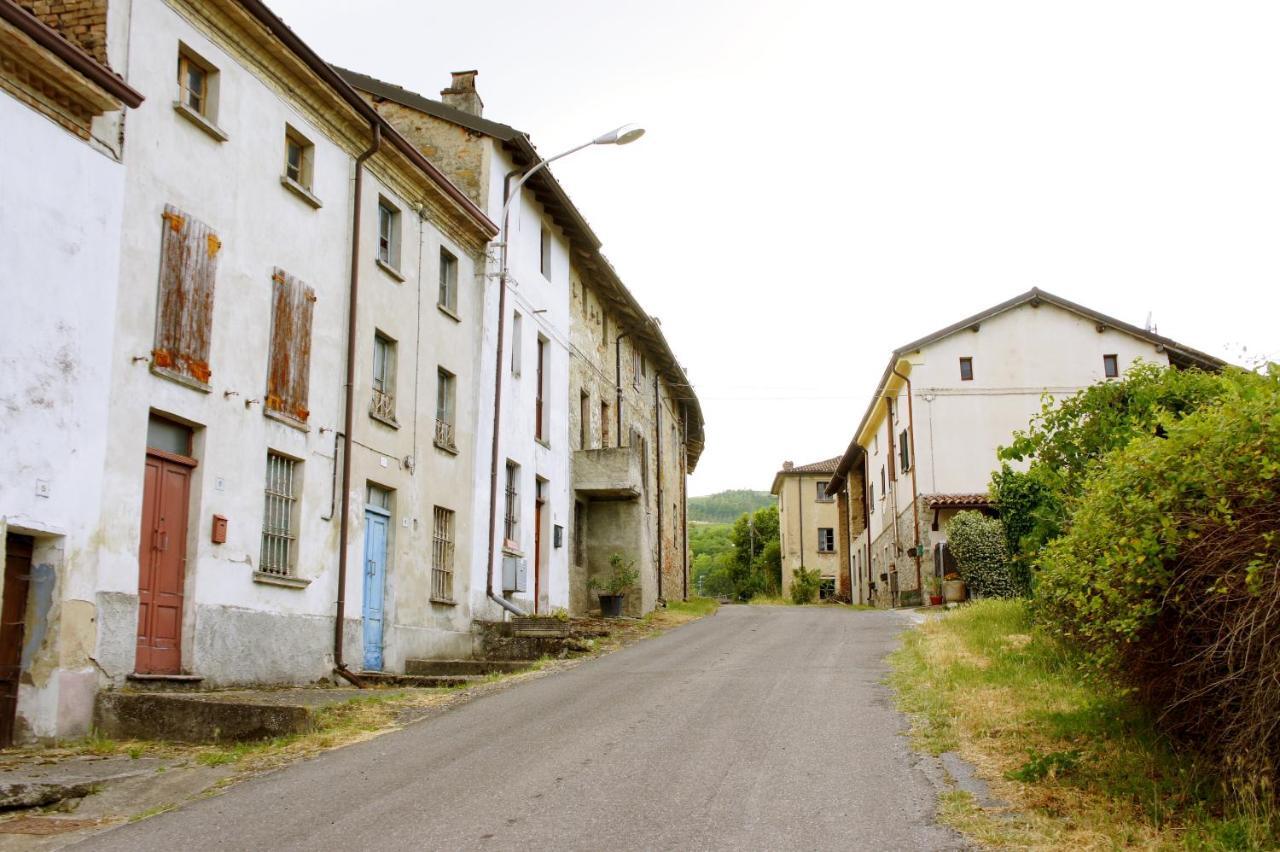 Vila Camia Torrazza Coste Exteriér fotografie